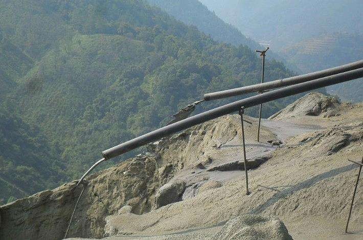 桂林鴻程尾礦縱擺式雷蒙磨粉機(jī)-礦業(yè)最新資訊 桂林鴻程尾礦縱擺式雷蒙磨粉機(jī)-礦業(yè)最新資訊