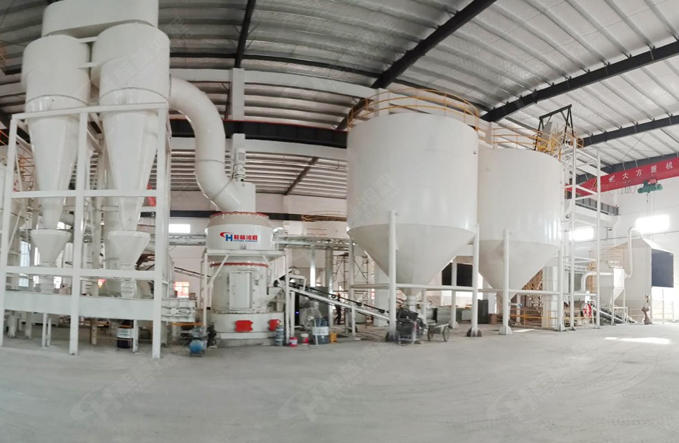 石灰石磨粉機生產線HC1900雷蒙磨項目