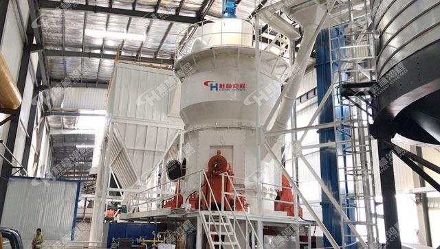 立式煤粉磨粉機，立式磨粉機，立式磨