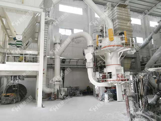 滑石粉細磨機除塵，滑石粉細磨機，滑石磨粉機，超細磨粉機，磨粉機廠家，超細立磨