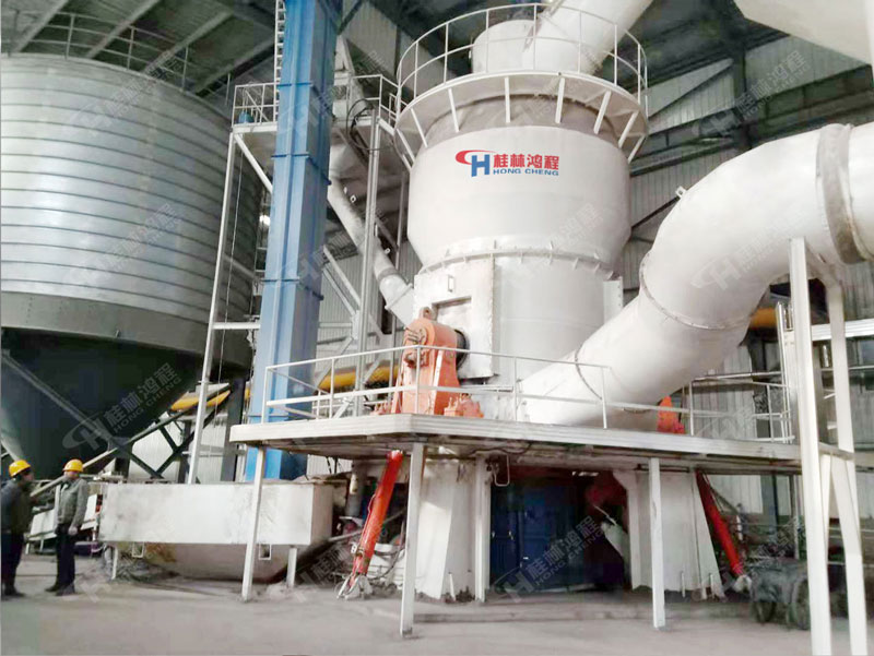 電廠石灰石粉磨設(shè)備，電廠脫硫石灰石，立式磨粉機，立磨，立式磨，磨粉機價格，磨粉機廠家