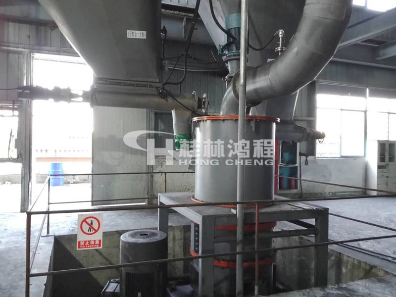 石墨環(huán)輥磨,石墨生產線,膨脹石墨生產設備,超細磨粉機價格,立式磨粉機