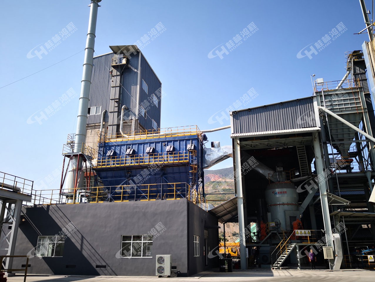 膩子粉立式磨粉機,膩子粉磨粉機,膩子粉生產線,磨粉機廠家,立式磨粉機,磨粉機價格