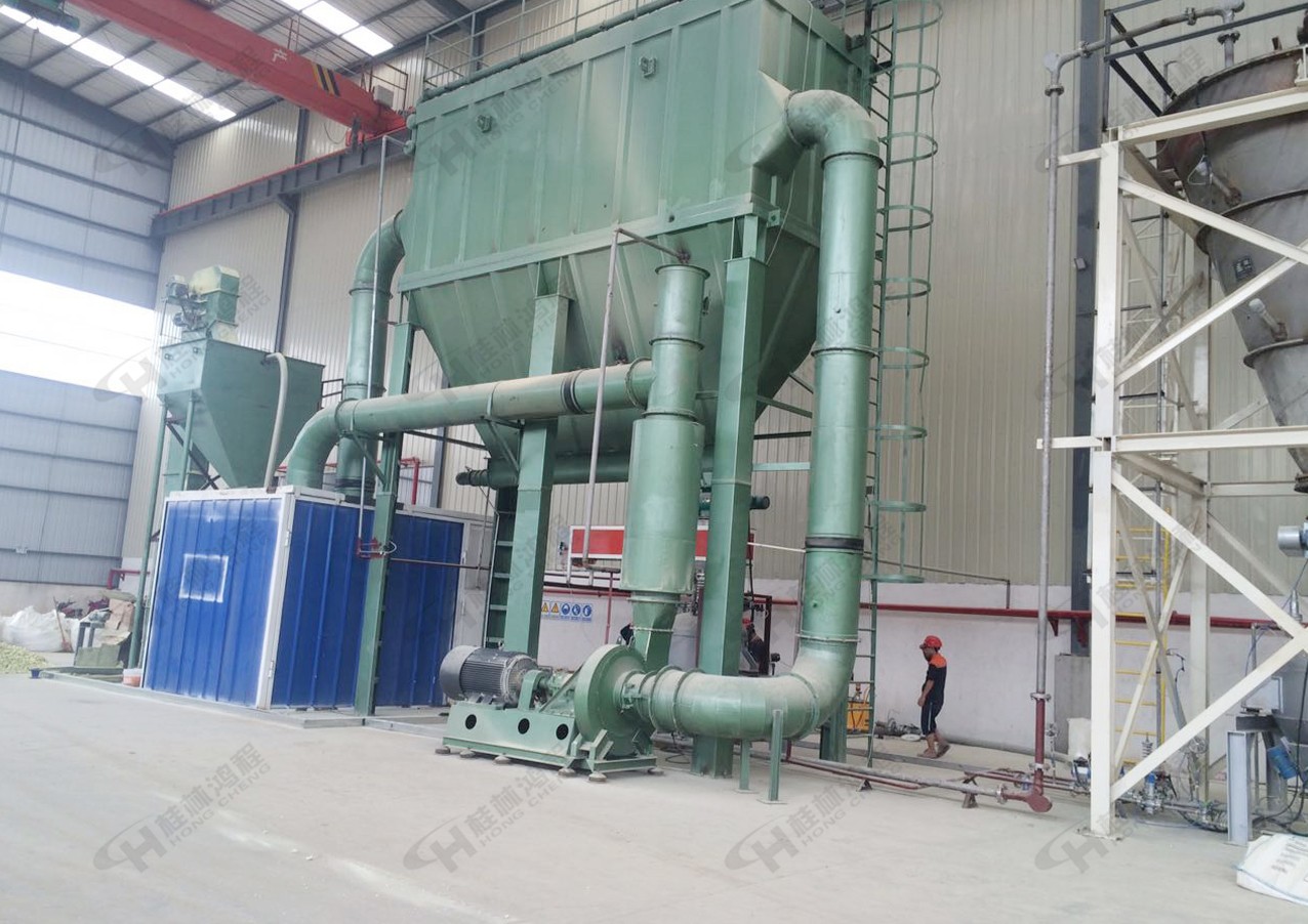 膨脹石墨生產設備,石墨磨粉機,石墨超細磨機,立式磨粉機,超細磨粉機