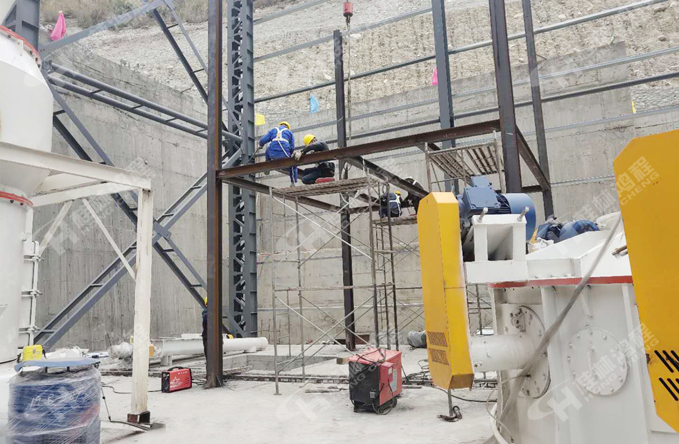 林鴻程助力超細立磨與大型雷蒙磨生產(chǎn)線安裝工程順利竣工! 林鴻程助力超細立磨與大型雷蒙磨生產(chǎn)線安裝工程順利竣工!