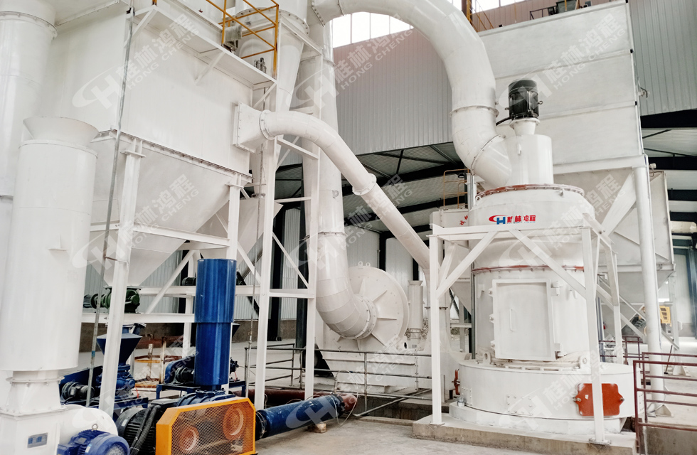 【案例】膨潤土磨粉機拳頭生產(chǎn)線重磅登場，卓越品質(zhì)，實力呈現(xiàn)！