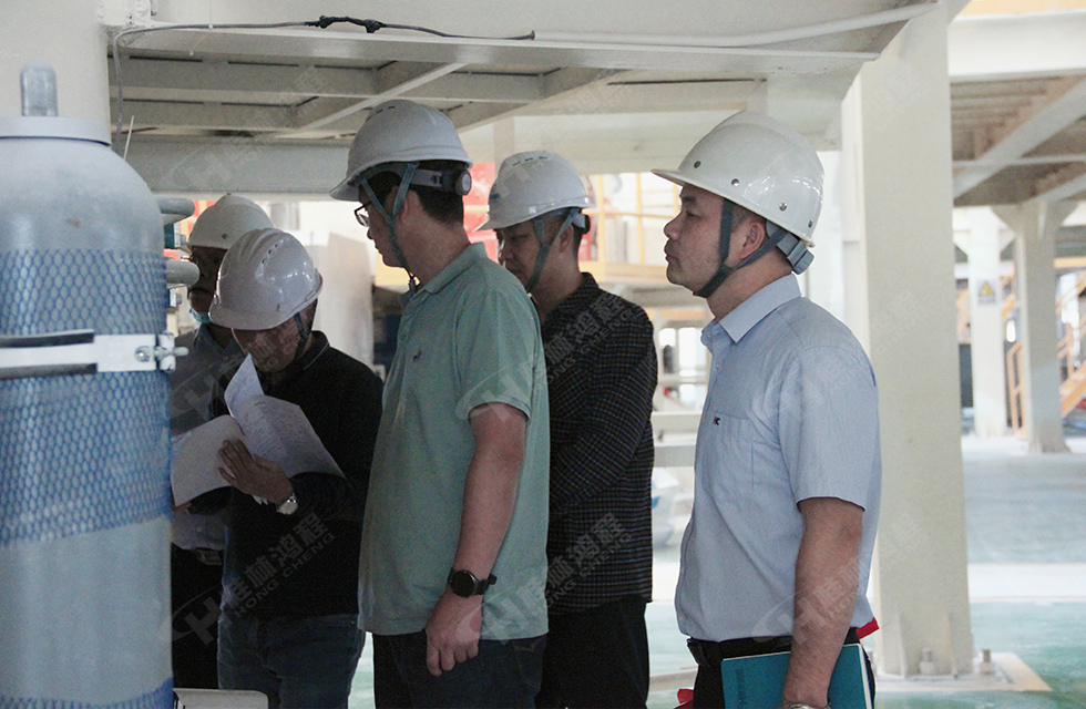 精誠合作,互利共贏——桂林鴻程熱烈祝賀賀州礦投智科150萬噸高端碳酸鈣項目投產達效